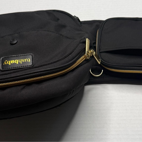 Tushbaby Hip Carrier | Black with Gold accents ✨ - Picture 6 of 10
